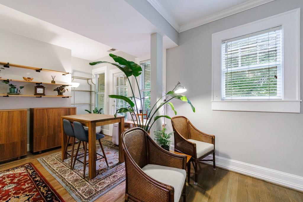 2855 Peachtree Road Unit 208