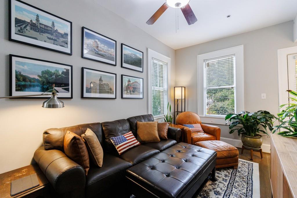 2855 Peachtree Road Unit 208
