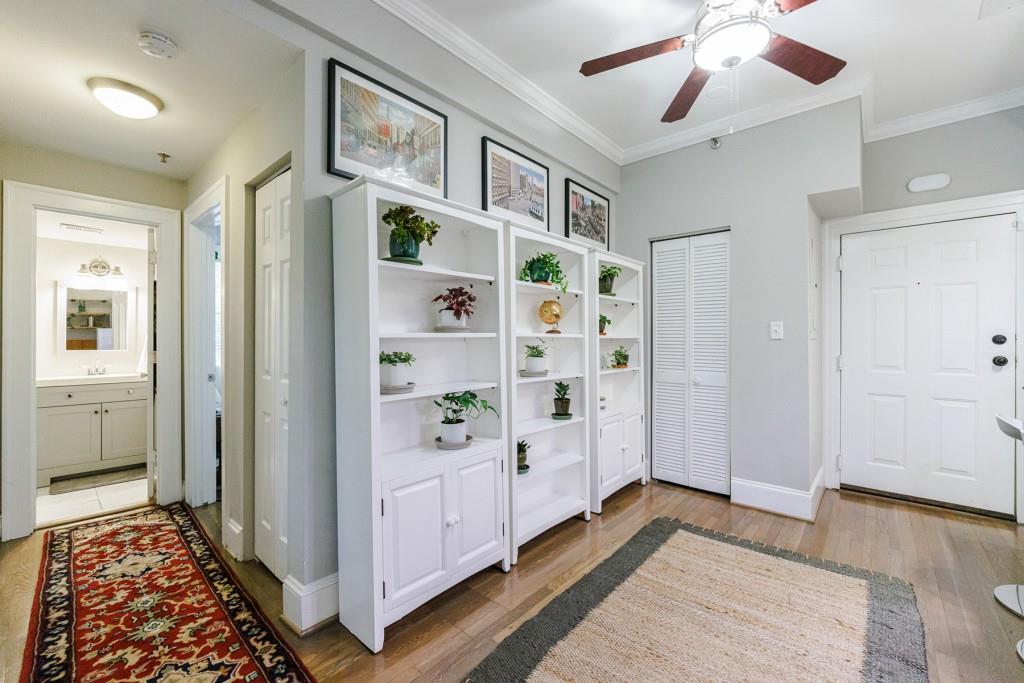 2855 Peachtree Road Unit 208