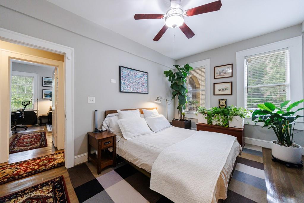2855 Peachtree Road Unit 208