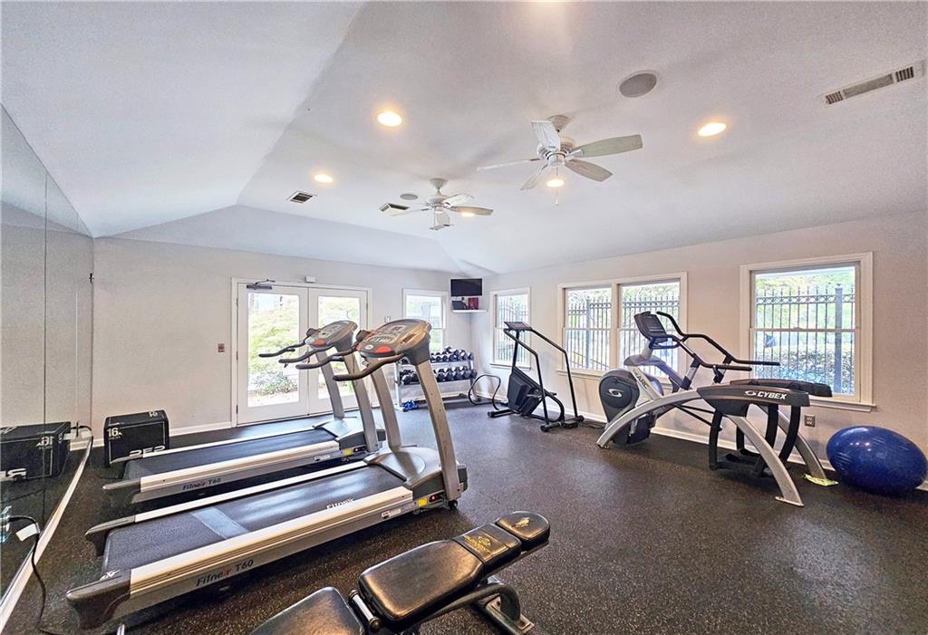 1008 Summit North Drive NE Unit 1008