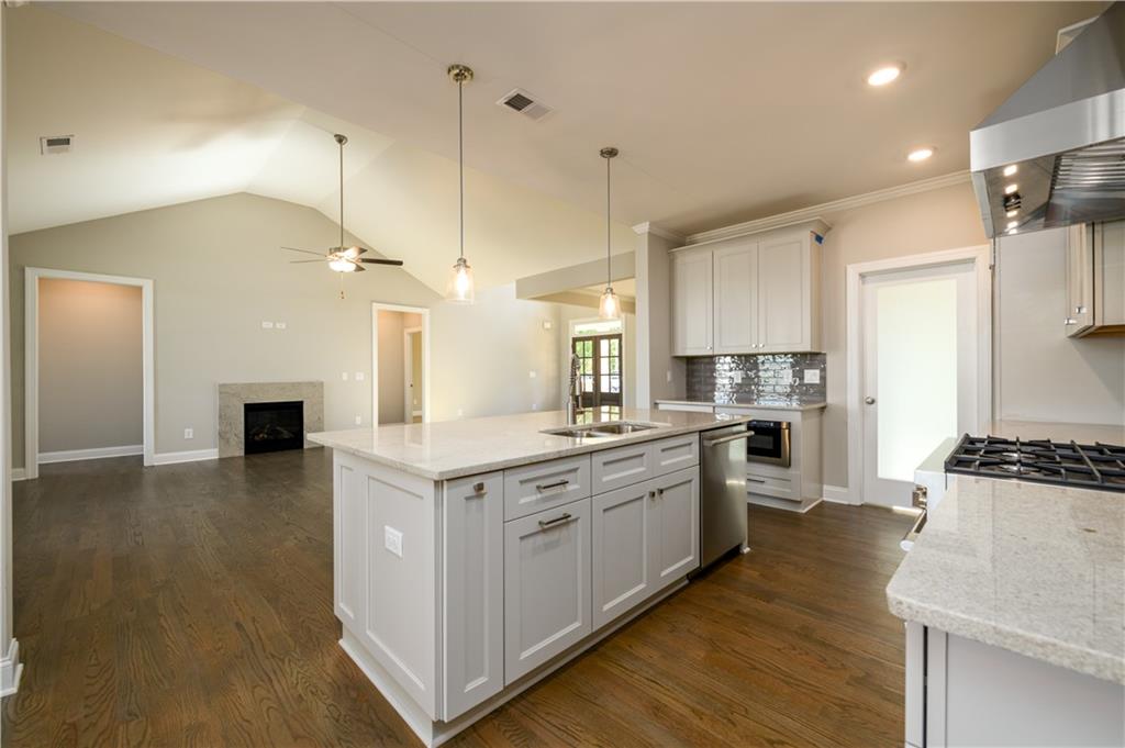 2408 Meadow Church Road