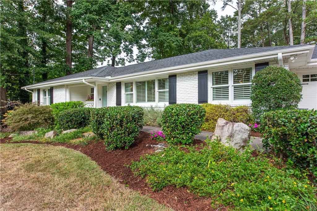 450 Windsor Parkway