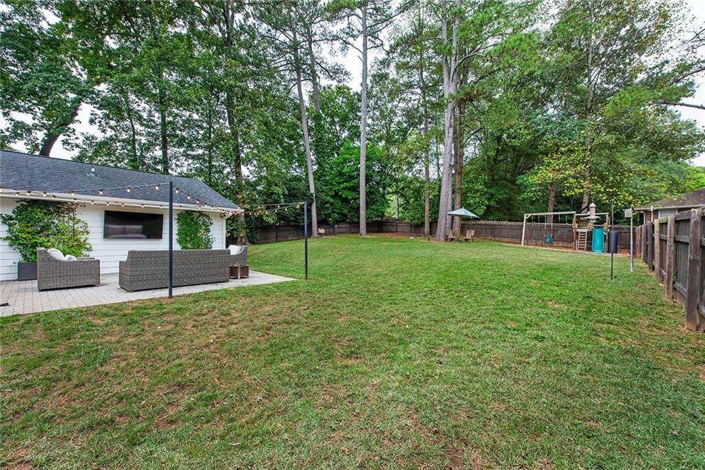 450 Windsor Parkway