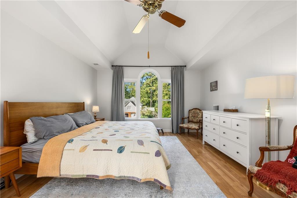 3203 Woolbridge Lane