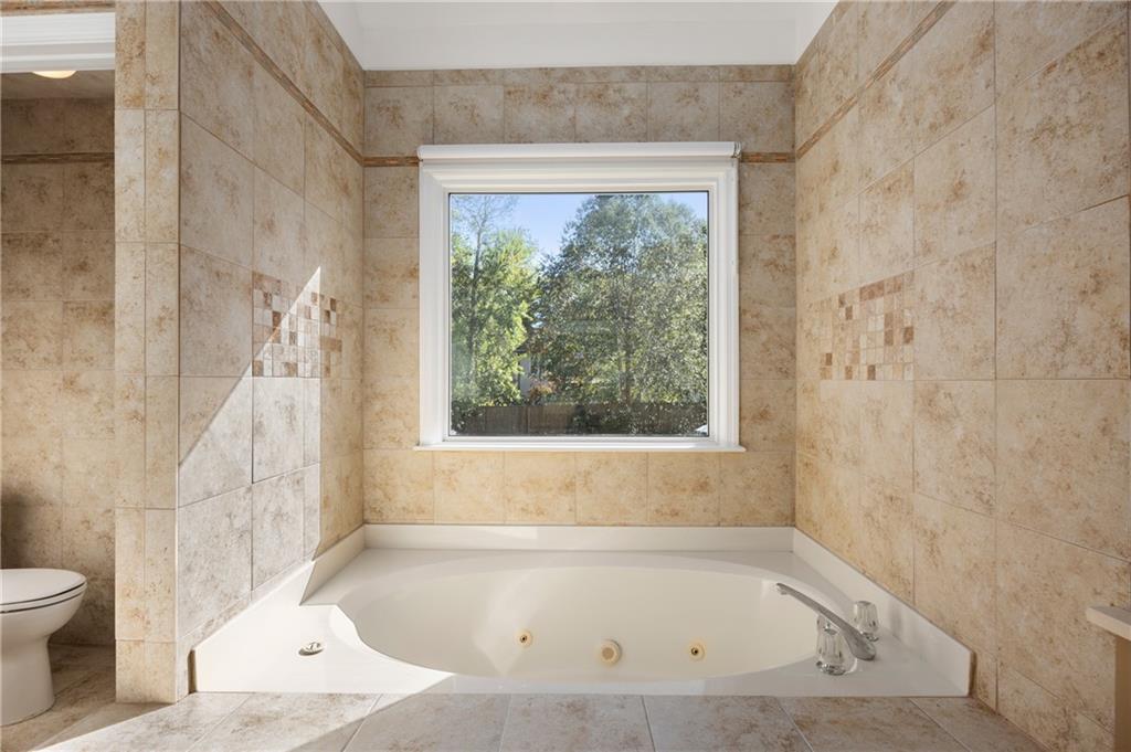 3203 Woolbridge Lane