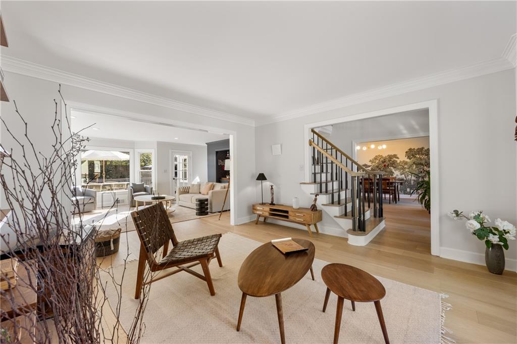 3203 Woolbridge Lane