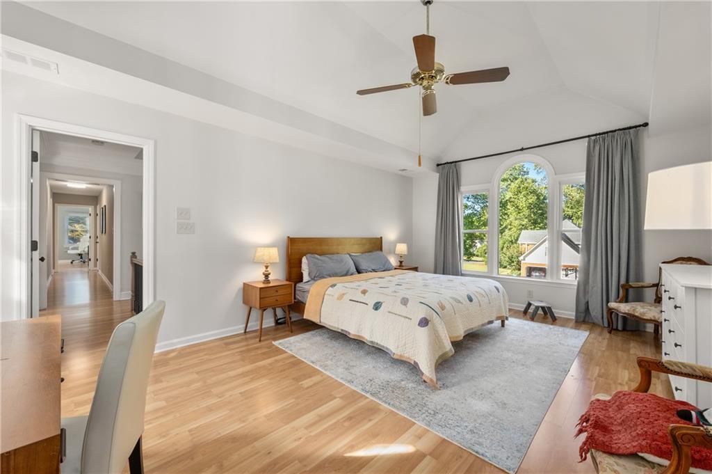 3203 Woolbridge Lane