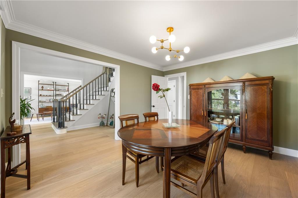 3203 Woolbridge Lane