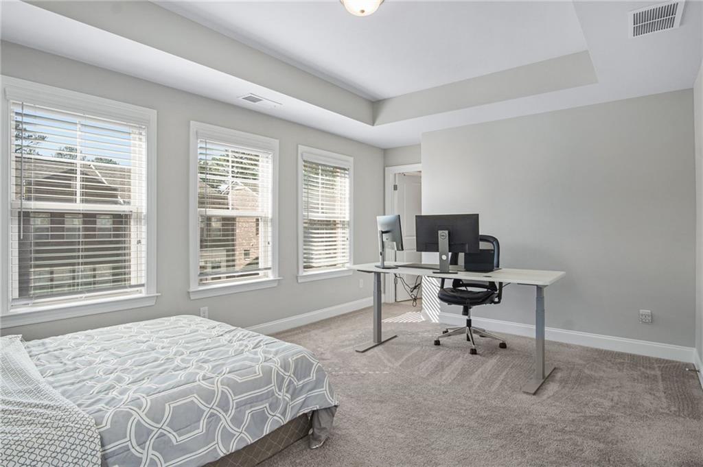 1808 Samantha Bend