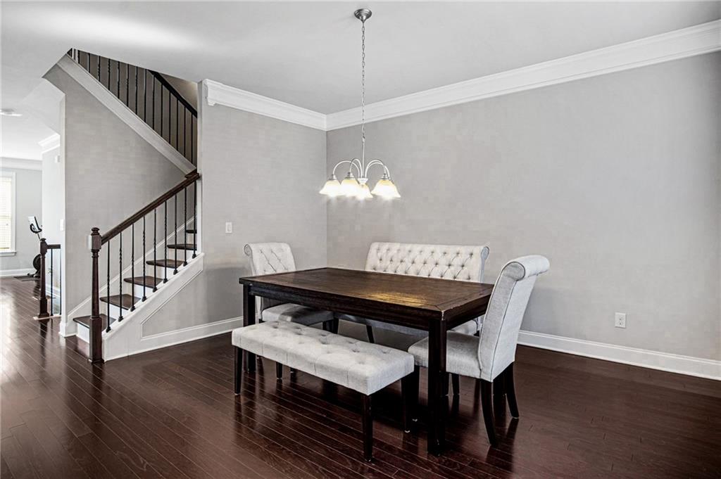 1808 Samantha Bend