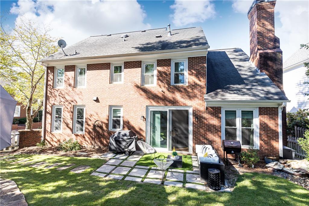 1278 Village Run NE