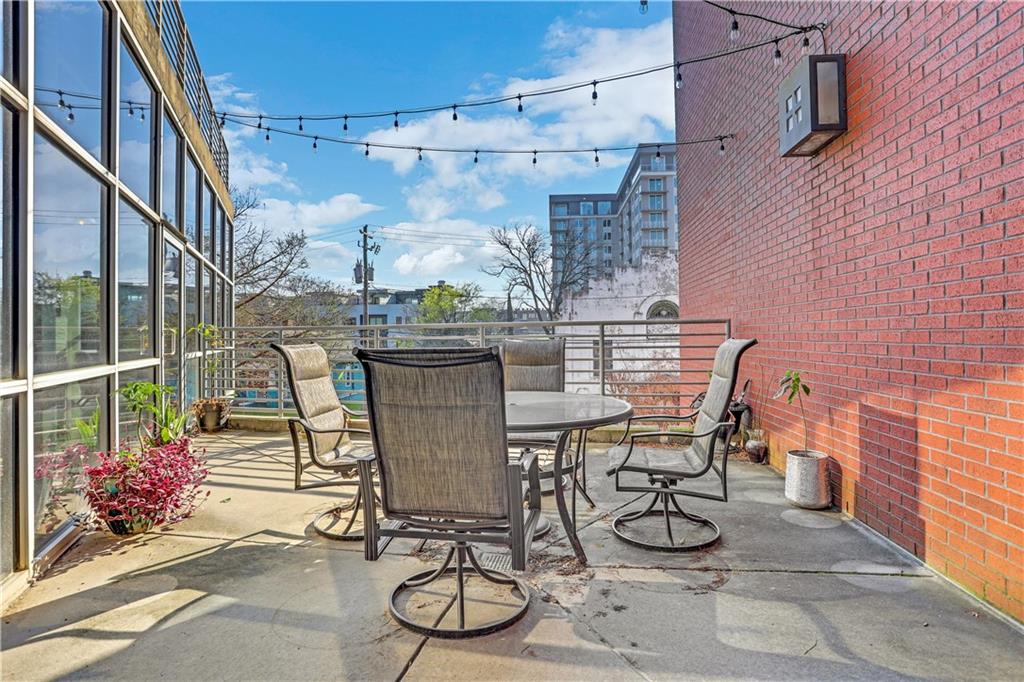 572 Edgewood Avenue NE Unit 302