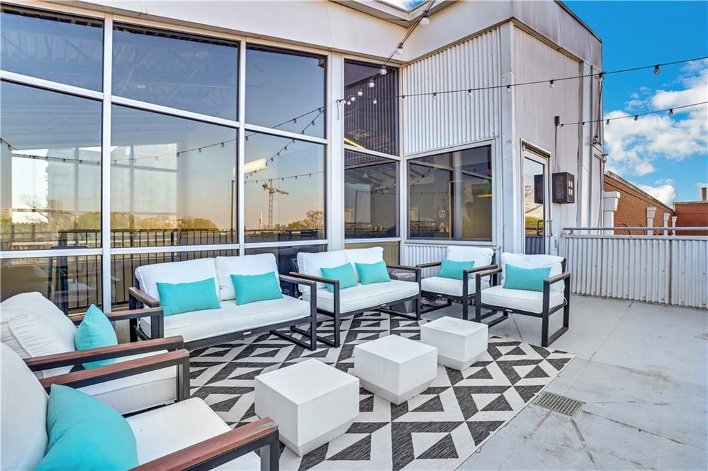 572 Edgewood Avenue NE Unit 302