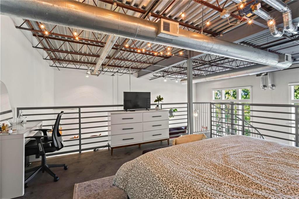 572 Edgewood Avenue NE Unit 302
