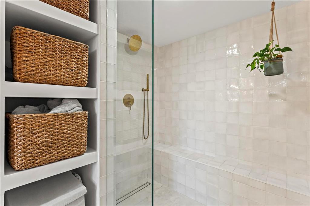 572 Edgewood Avenue NE Unit 302