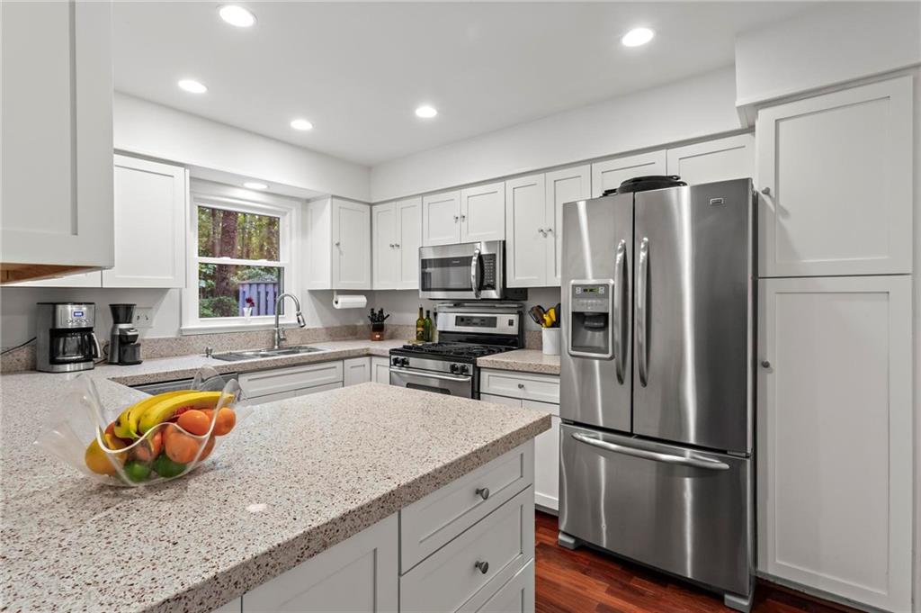 1114 Morningside Place NE