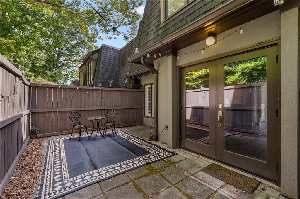 21 Ivy Gates NE