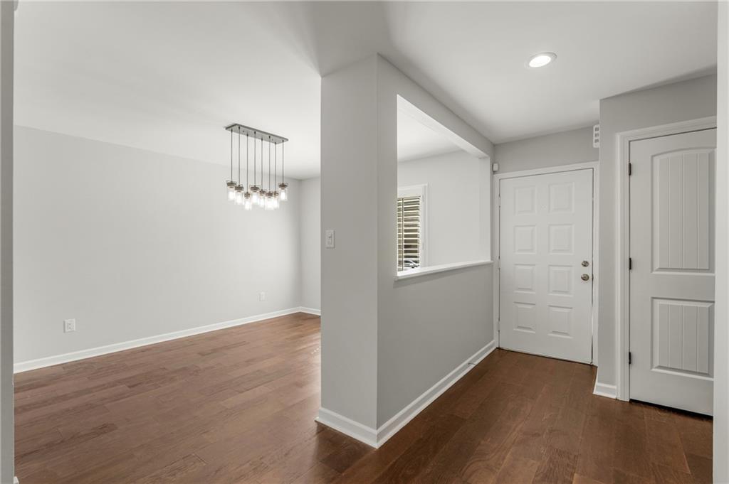 21 Ivy Gates NE