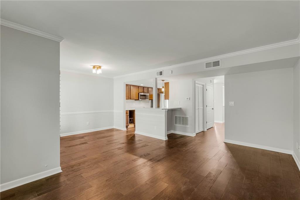21 Ivy Gates NE