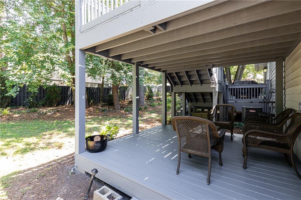 605 Westchester Circle SW