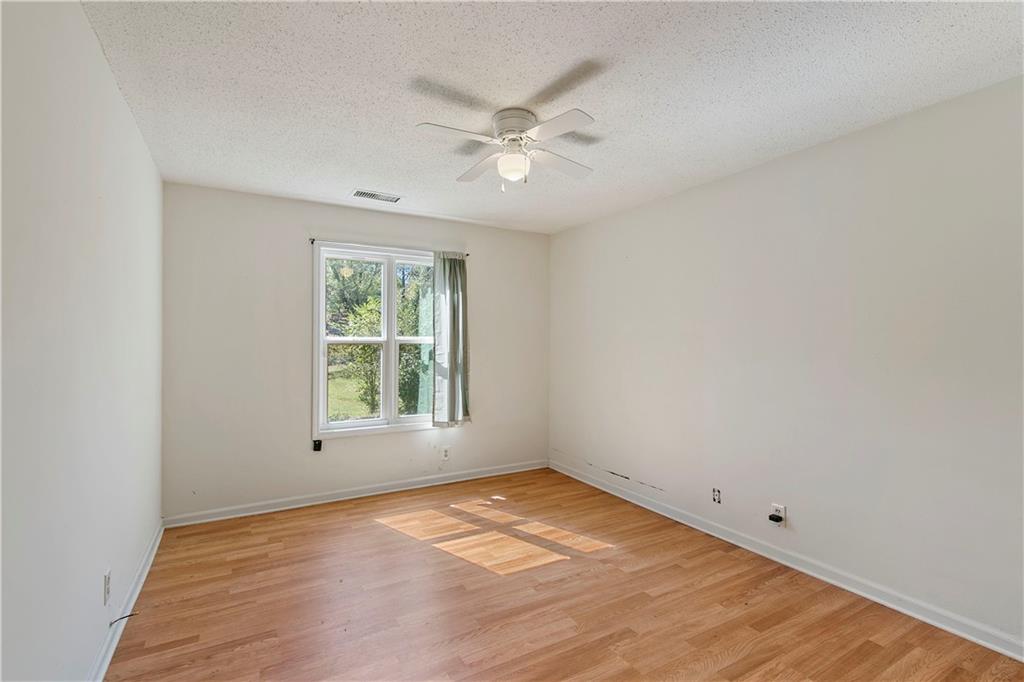 1510 Oakwood Drive