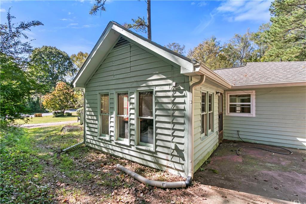 1510 Oakwood Drive