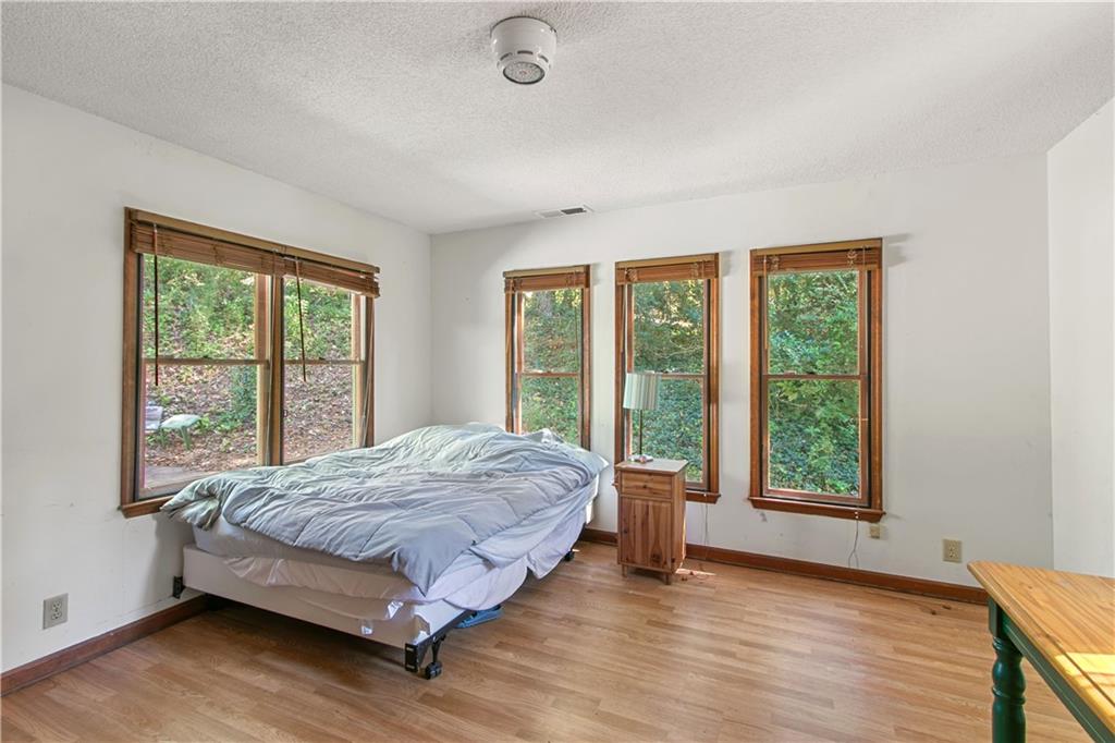 1510 Oakwood Drive