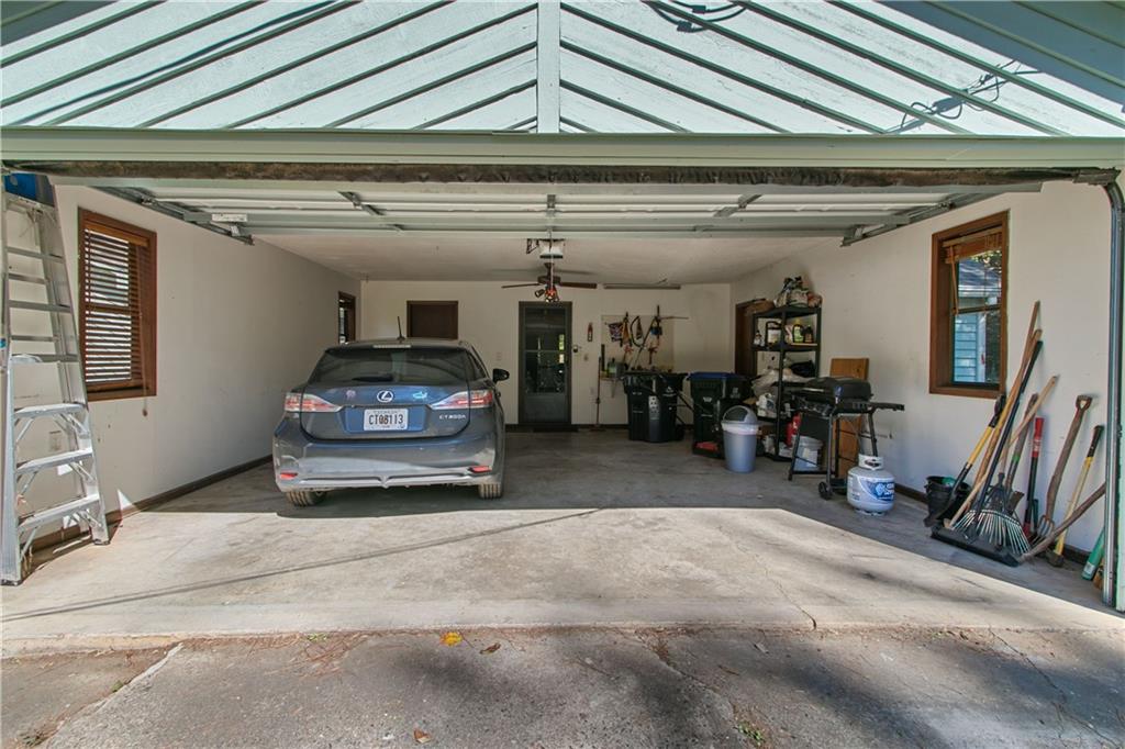 1510 Oakwood Drive