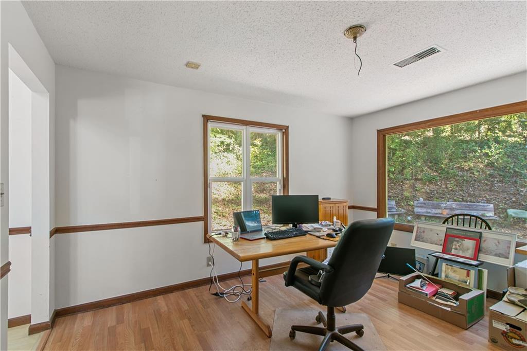 1510 Oakwood Drive