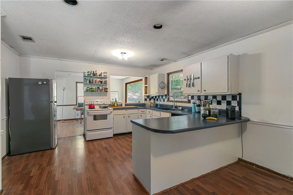 1510 Oakwood Drive