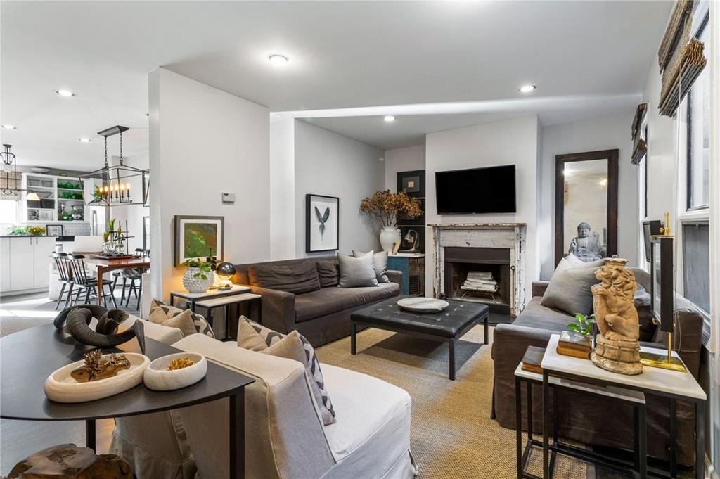 383 6th Street NE Unit 7