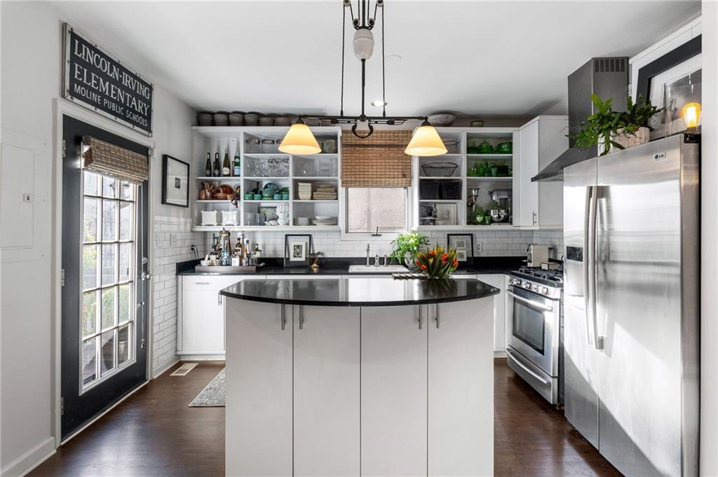 383 6th Street NE Unit 7