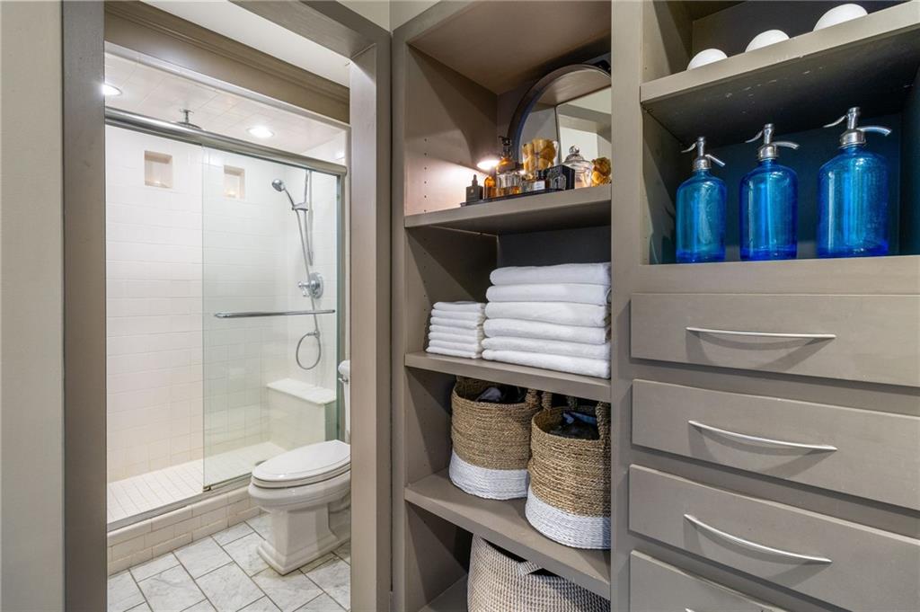 383 6th Street NE Unit 7