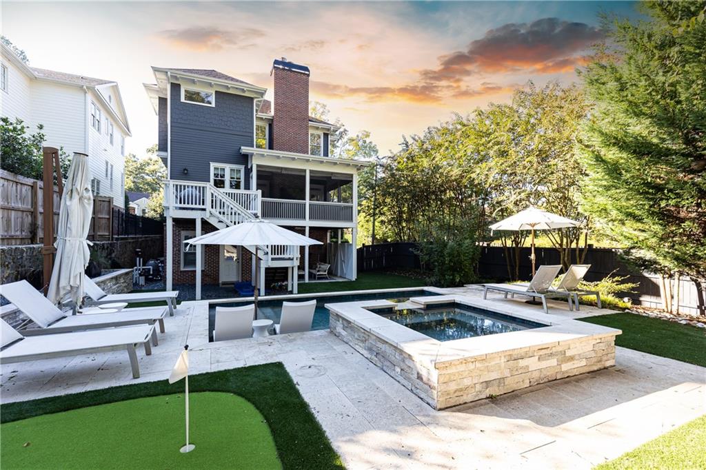 132 Springdale Drive NE