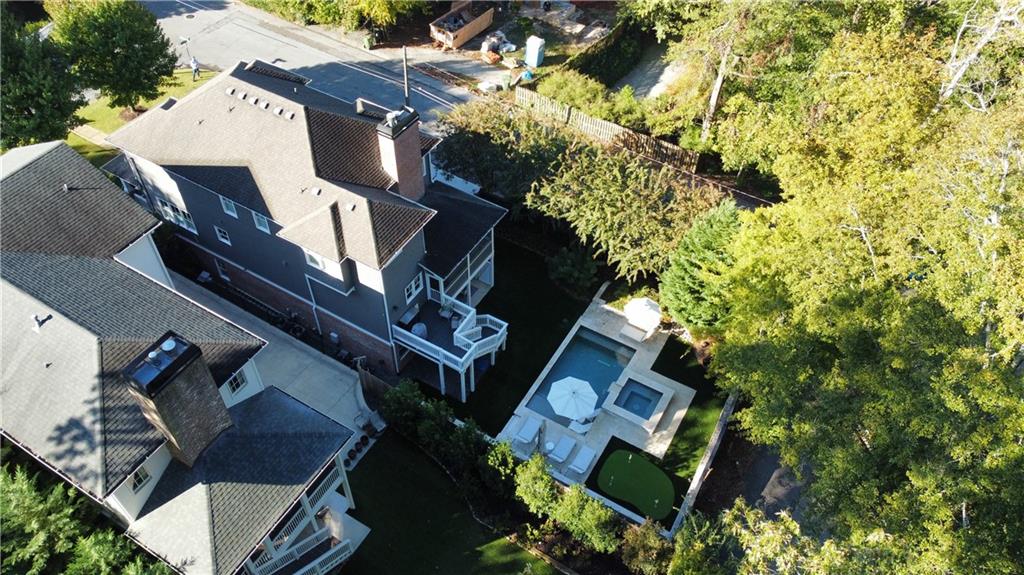 132 Springdale Drive NE
