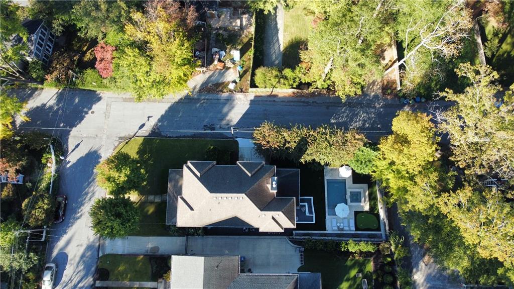 132 Springdale Drive NE
