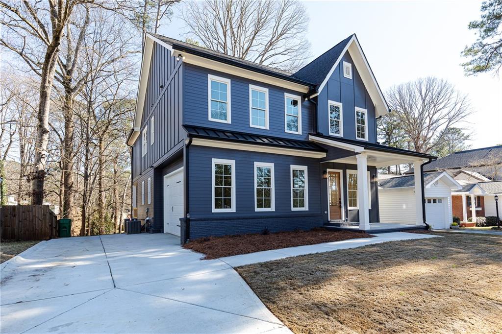 1099 Palafox Drive