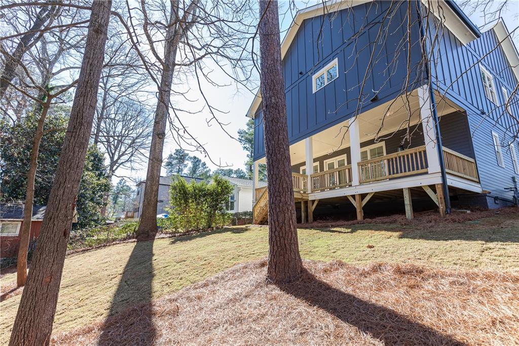 1099 Palafox Drive