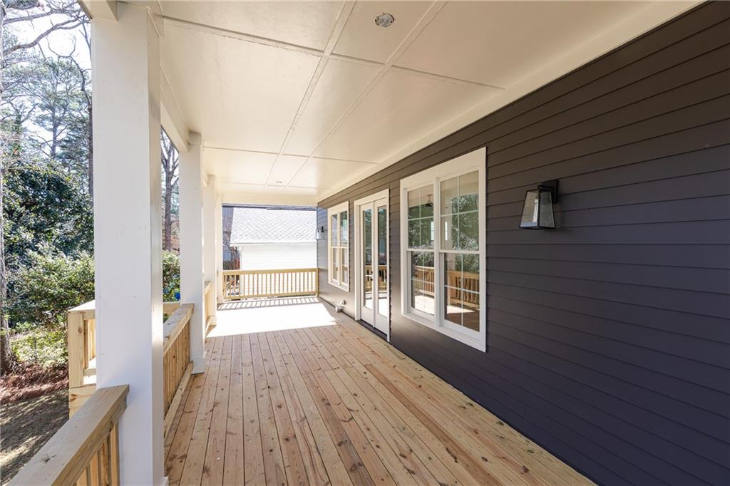 1099 Palafox Drive