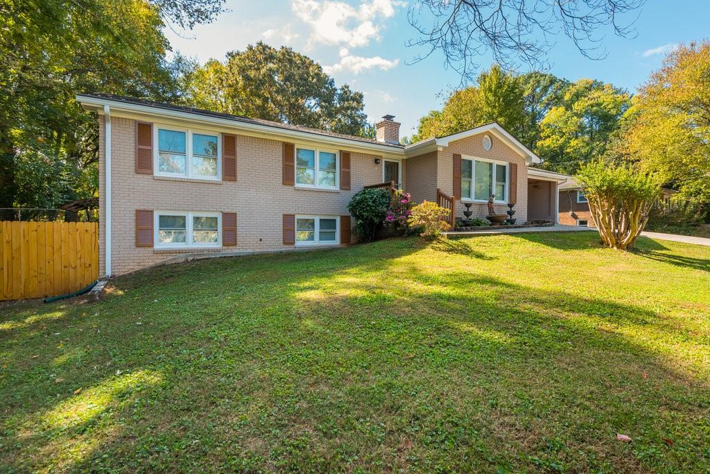 1800 Kinridge Road