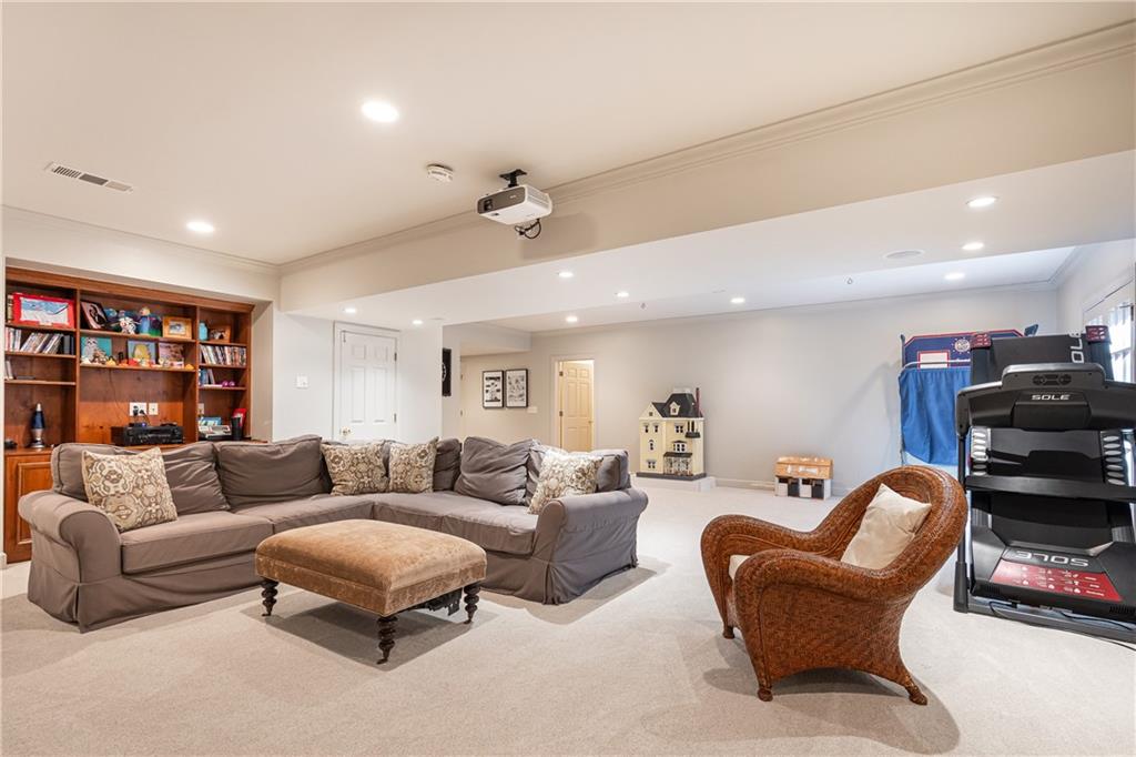 684 Collier Commons Circle NW