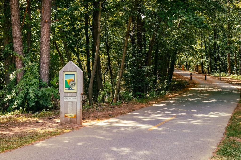 1412 Wicker Wood Place SE Unit 4