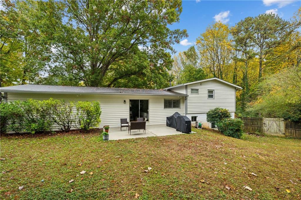3952 Forrestal Drive