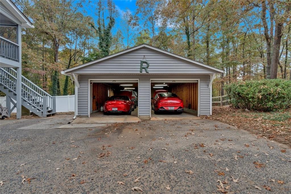 3331 Woodsfield Drive NE