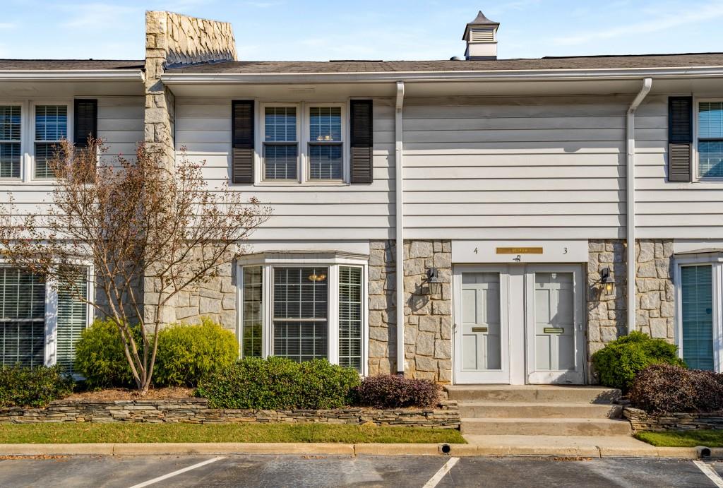 136 Peachtree Memorial Drive NW Unit GA4