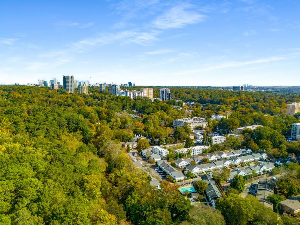 136 Peachtree Memorial Drive NW Unit GA4