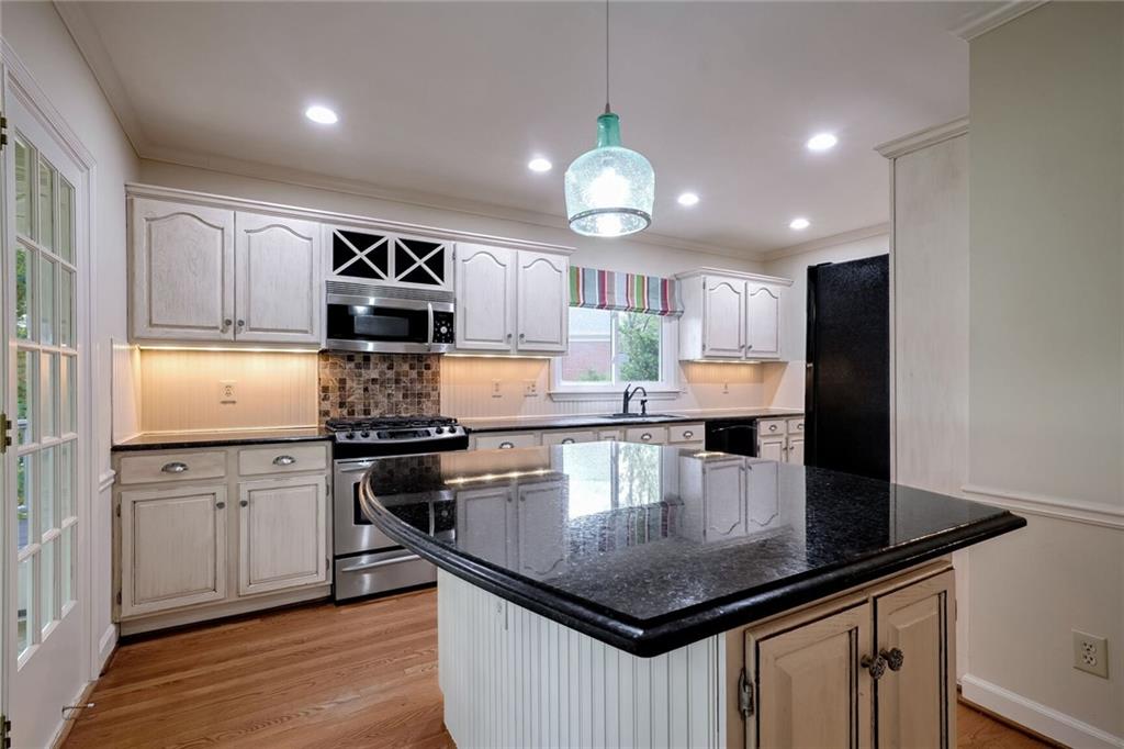 8575 Steeple Chase Drive