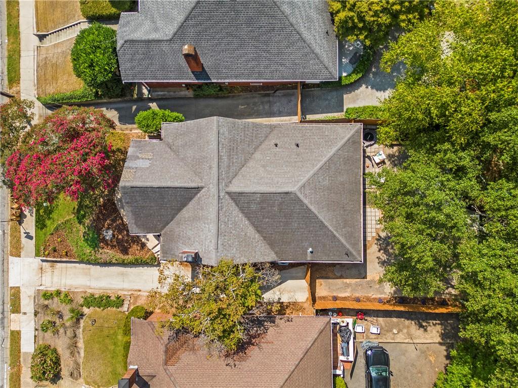 1406 Monroe Drive NE