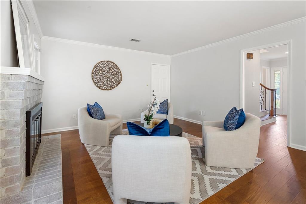 4582 Village Oaks Court